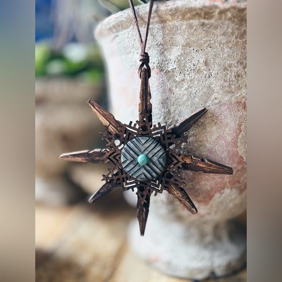 Ornaments / RUSTIC - Picture 11 of 12